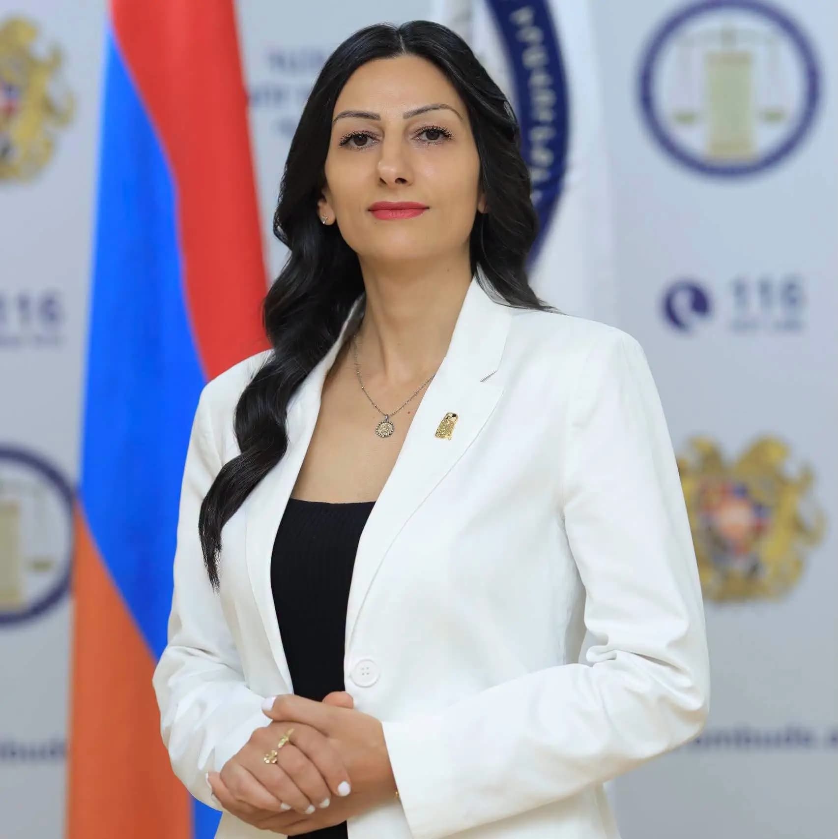 Մարդու իրավունքների պաշտպան Անահիտ Մանասյանի ուղերձը Հայ մամուլի օրվա առթիվ